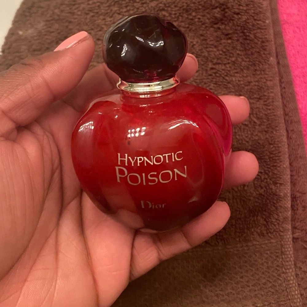 Hypnotic poison Dior perfume